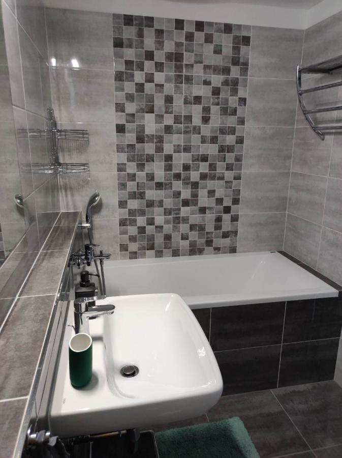 Mezadler Apartment Kosice Bagian luar foto